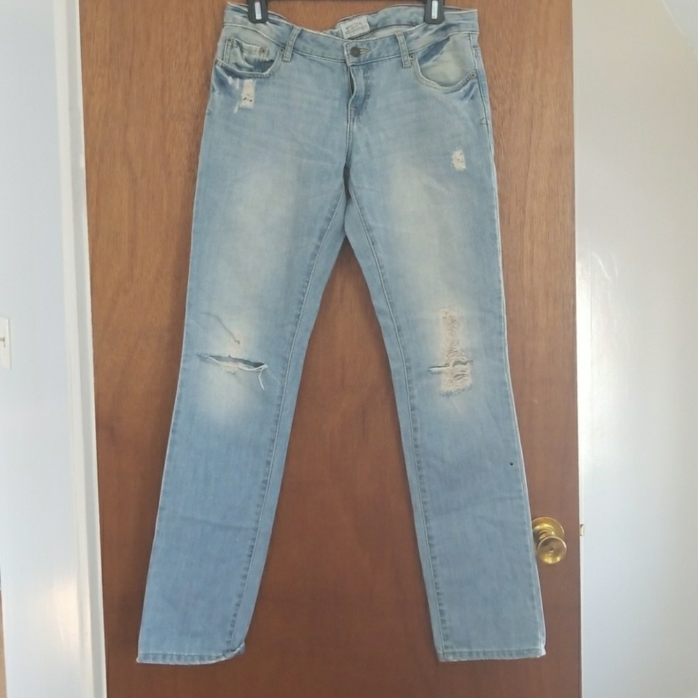 Ripped jeans